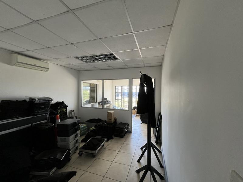 To Let commercial Property for Rent in Montague Gardens Western Cape